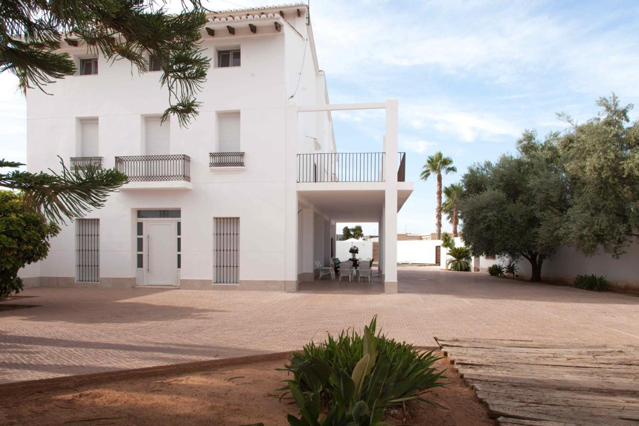 Villa Conchin Casa Junto A Parque Natural Alberic Екстериор снимка
